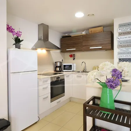 Moderno De 2 Con Jardin Privado A 100m De La Playa - Es-366-7 *